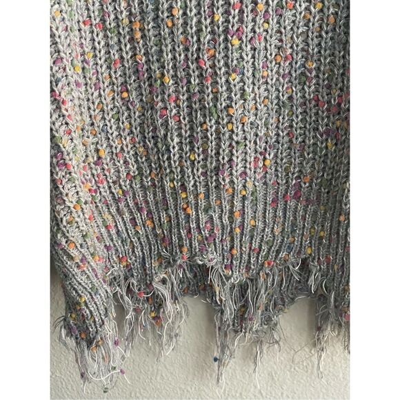 ❤️Main Strip Distressed Confetti V-Neck Sweater - Picture 3 of 5